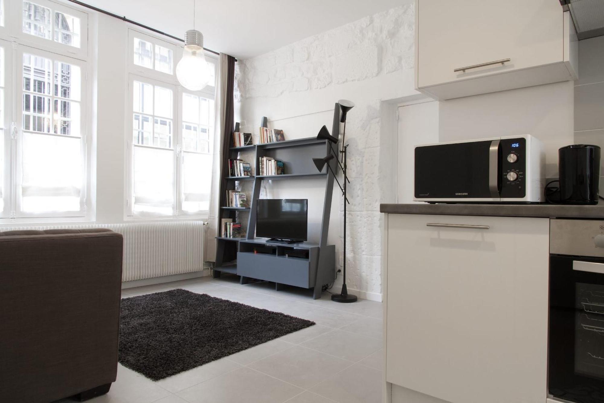 St Germain Des Pres - 2br - Cityapartmentstay Parijs